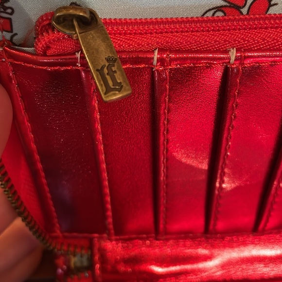 Disney Loungefly NWOT Stitch Devil Wallet - Picture 7 of 7